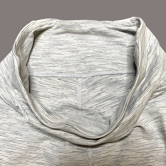 Lululemon High Rise Align Leggings Size 4 Wee Are From Space Nimbus Battleship - Picture 5 of 8